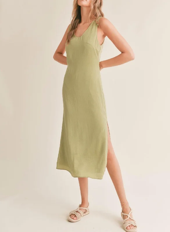 Fashion Forward, Function First Grab Romantic Date - Night Styles Now Back Zip Maxi Dress In Sage Mint