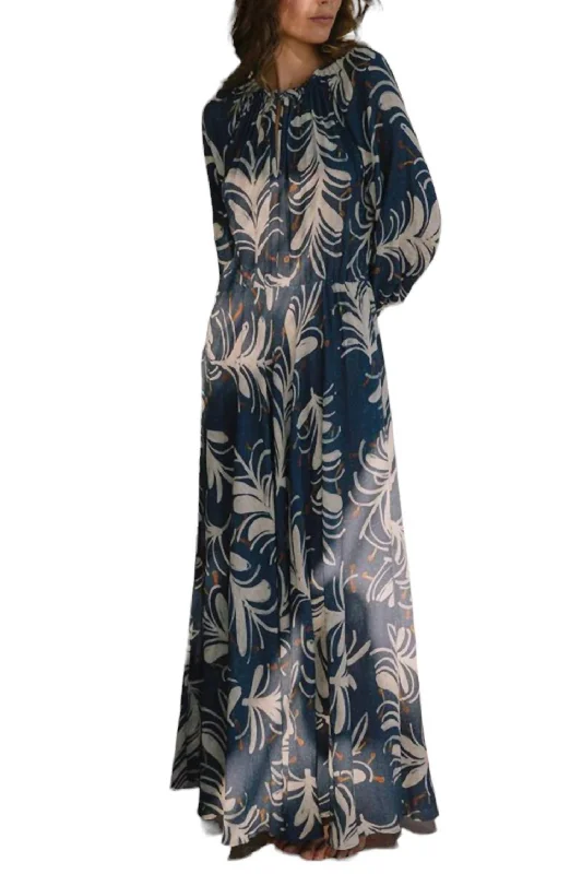 Premium Fashion Spring Fashion Raquel Bea Maxi Dress In Large Leaf Navy