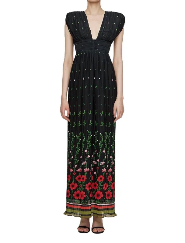 Vintage-Inspired Style Offers Wardrobe Upgrade Bella Maxi Dress In Black Print