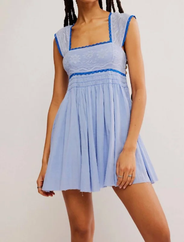 Sophisticated Street Style Offers Trendy Styles Heartland Mini Dress In Blue