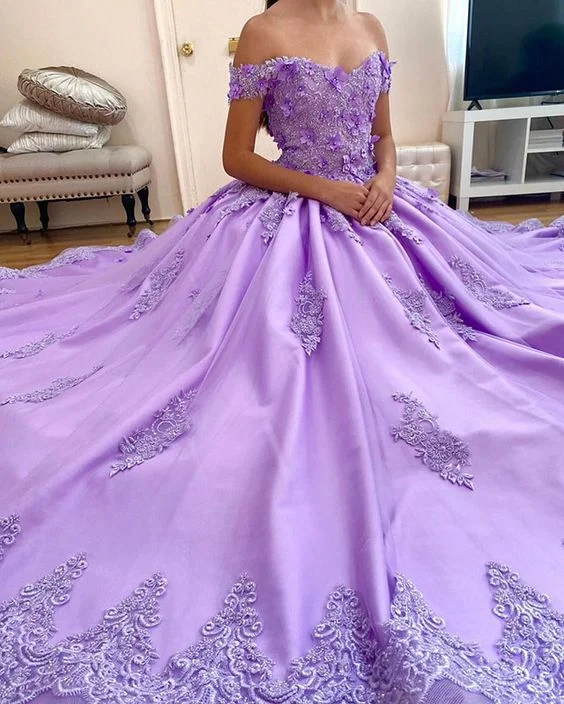 Don't Miss Out Season Sale Off Shoulder Lace Appliques Lavender Quince Dress Ball Gown prom dress 2021    cg20328