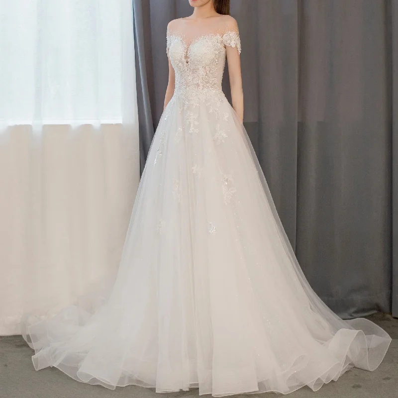 Luxury Fashion Discounts Limited Quantities A-Line Lace Tulle Wedding Dress with Short Sleeve