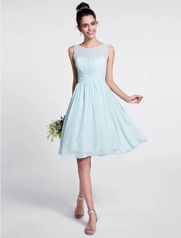 Bold Fashion Sales Mother'S Day Special A-Line Bridesmaid Dress Scoop Neck Sleeveless Knee Length Chiffon with Ruched / Draping