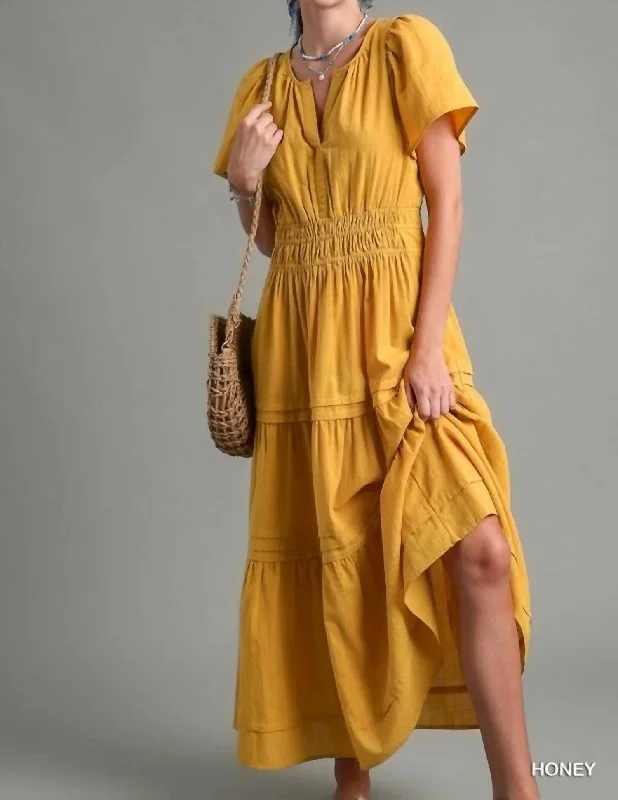 Limited Time Offer Fashion-Forward Outfits Maxi Dress In Mustard