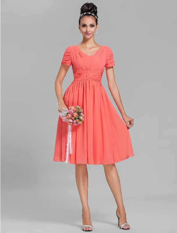 High-End Style Discounts Beat The Heat In Tropical Styles Sheath / Column Bridesmaid Dress V Neck Short Sleeve Vintage Inspired Knee Length Chiffon with Ruched / Draping