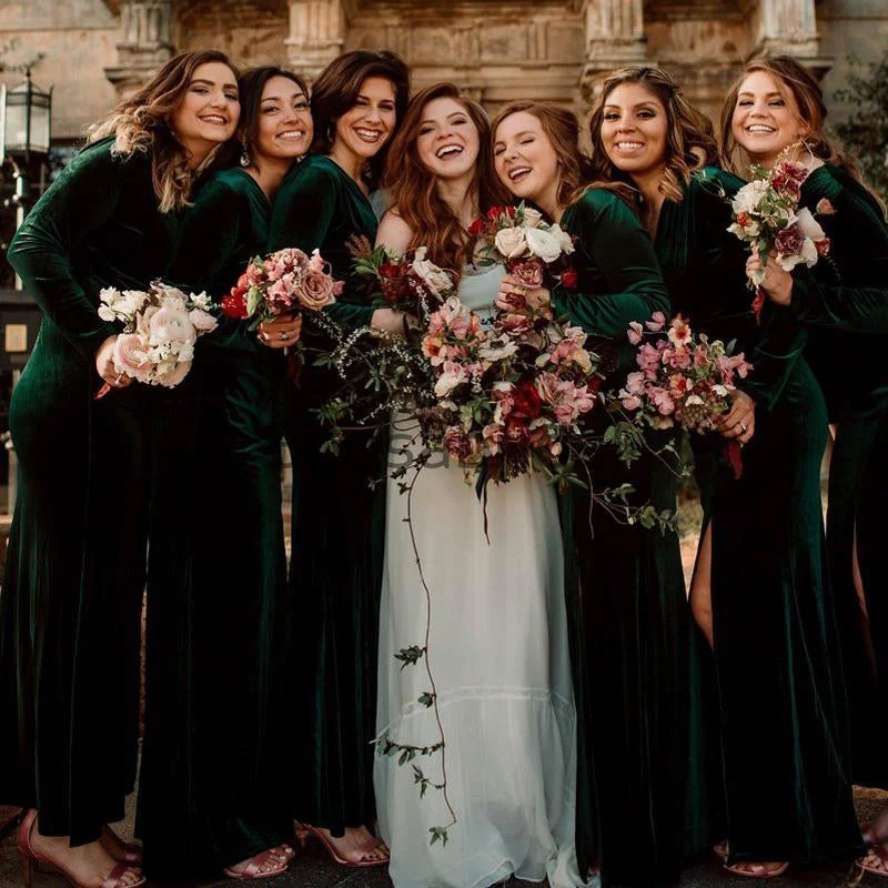 Weekend Exclusive Winter Warm - Up Sale Long Sleeves V-Neck Green Mermaid Popular Modest Cheap Bridesmaid Dresses WG630